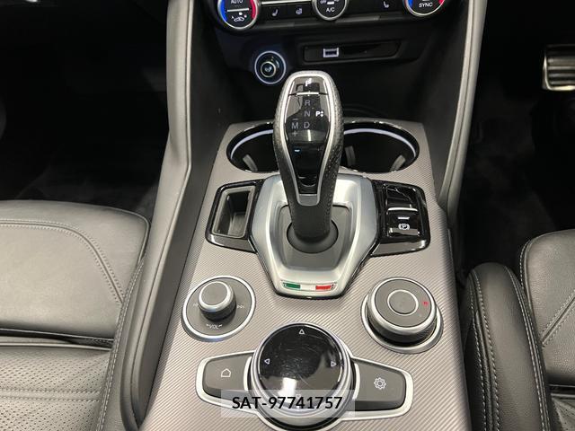 ALFA ROMEO Giulia 2022-06 8547629-5