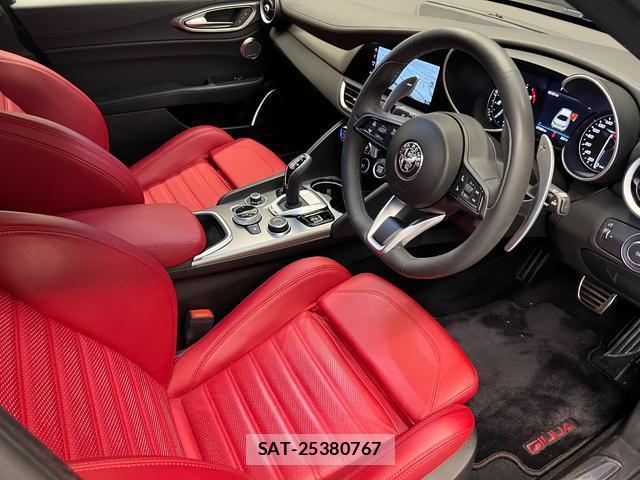 ALFA ROMEO Giulia 2023-02 8547630-15