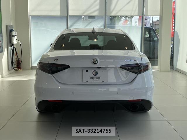 ALFA ROMEO Giulia 2024-09 8551089-3