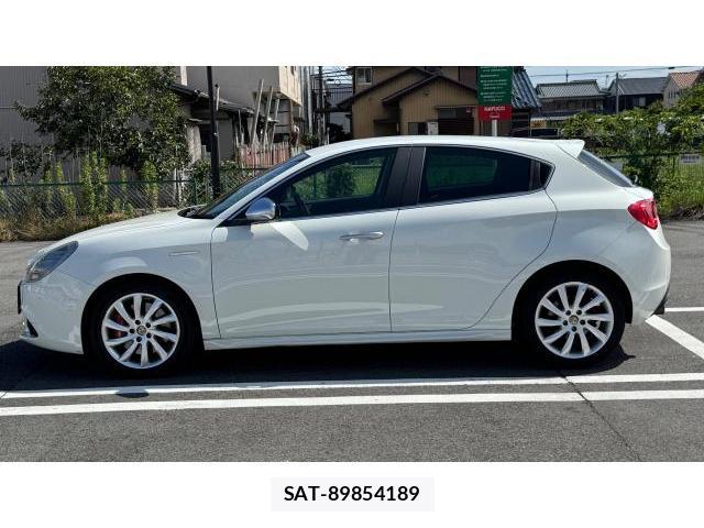 ALFA ROMEO GIULIETTA 2012 8548886-15