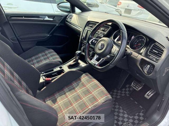 VolksWagen GOLF GTI 2016-05 8545854-3