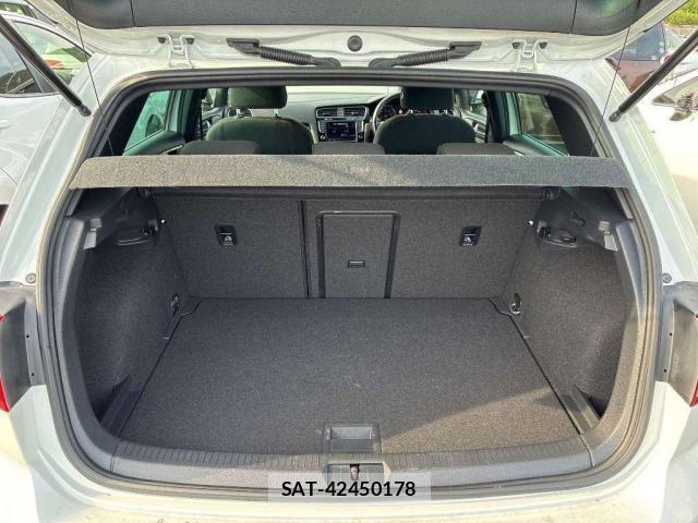VolksWagen GOLF GTI 2016-05 8545854-4