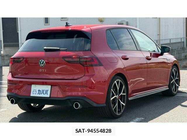 VolksWagen GOLF GTI 2023 8548887-13