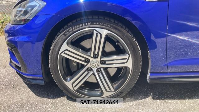 VolksWagen GOLF R VARIANT 2017-07 8550319-8