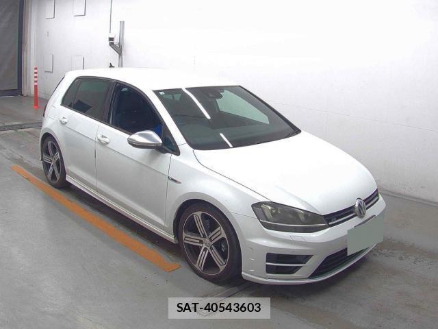 VolksWagen GOLF R 2014-06 8547787-4