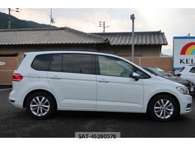 VolksWagen GOLF TOURAN 2016-01 8545510-19