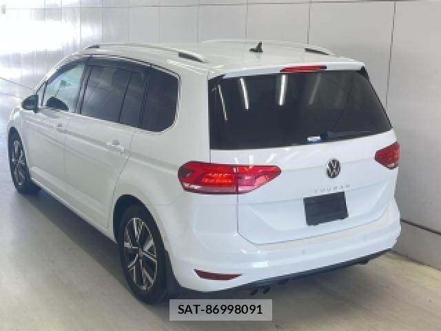 VolksWagen GOLF TOURAN 2023-10 8545871-1
