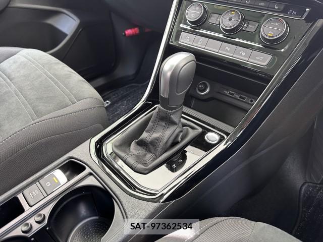 VolksWagen GOLF TOURAN 2020-12 8550018-15
