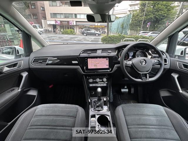 VolksWagen GOLF TOURAN 2020-12 8550018-5