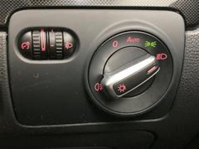 VolksWagen GOLF VARIANT 2013-04 8545501-13