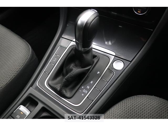 VolksWagen GOLF VARIANT 2017-12 8545521-9