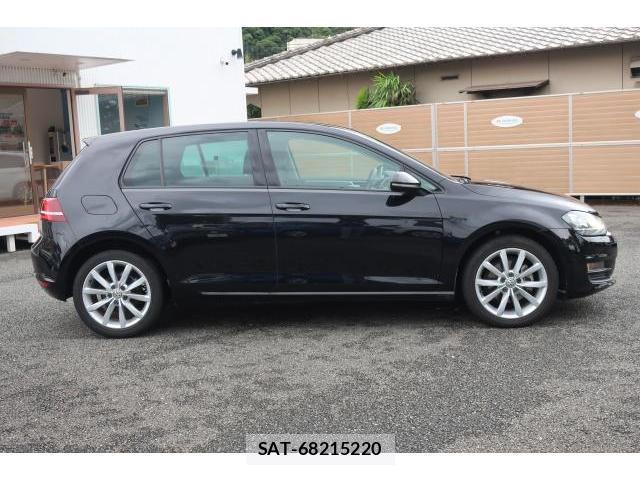 VolksWagen GOLF 2017-02 8545508-19