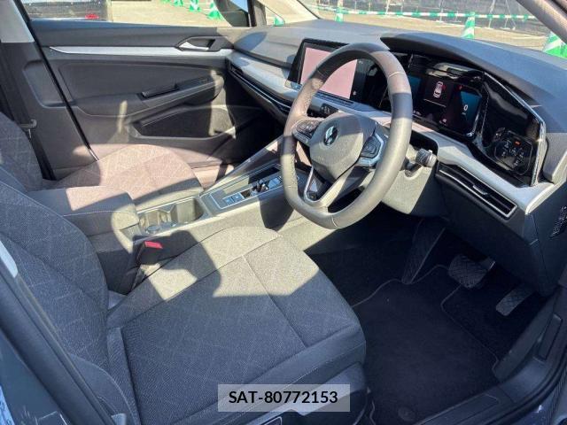 VolksWagen GOLF 2021-11 8545867-3