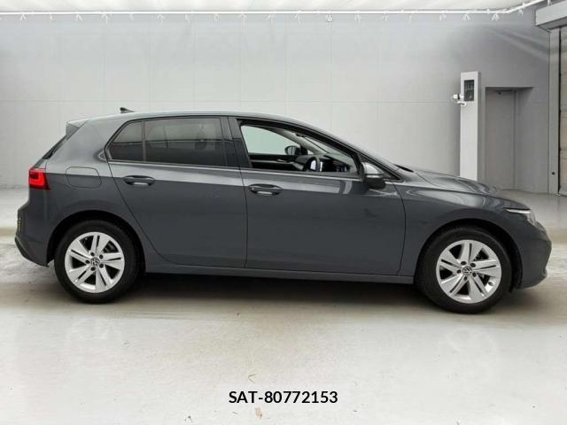 VolksWagen GOLF 2021-11 8545867-9