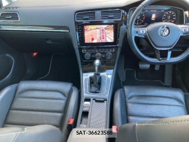 VolksWagen GOLF 2019-08 8545873-2