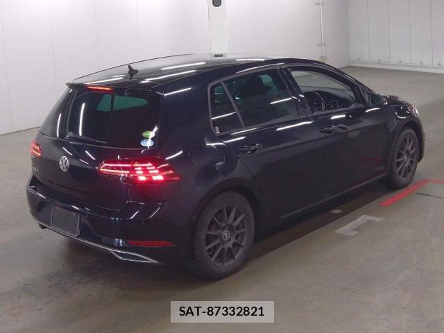 VolksWagen GOLF 2020-04 8547850-4