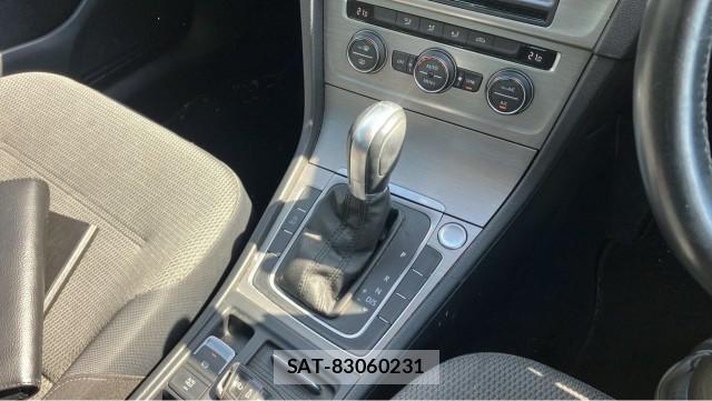 VolksWagen GOLF 2016-10 8550263-14
