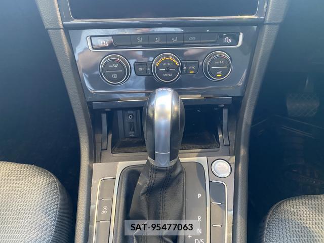 VolksWagen GOLF 2018-05 8551326-10
