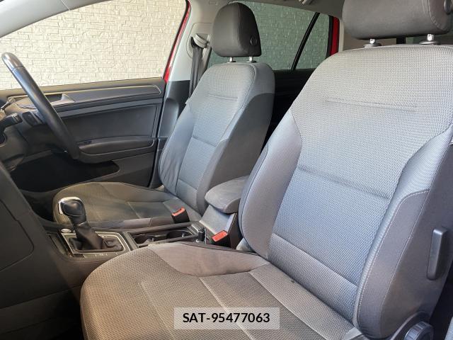 VolksWagen GOLF 2018-05 8551326-17