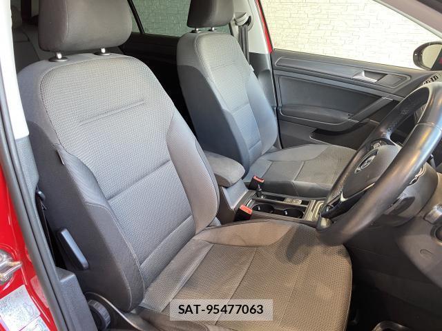 VolksWagen GOLF 2018-05 8551326-6