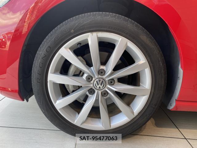VolksWagen GOLF 2018-05 8551326-8