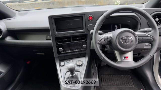 Toyota Gr Yaris 2024-06 8550342-2