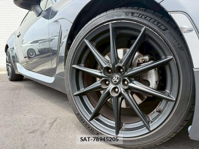 Toyota GR86 2024-12 8545821-13