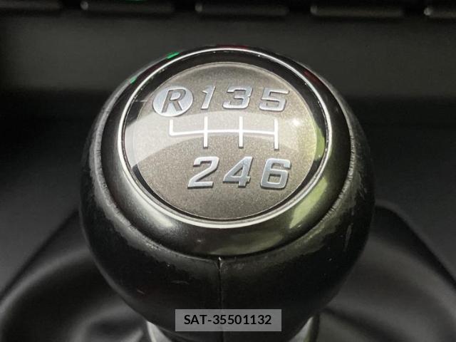 Toyota GR86 2024-02 8546011-15