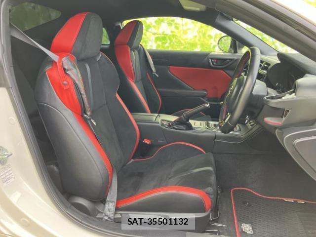 Toyota GR86 2024-02 8546011-3