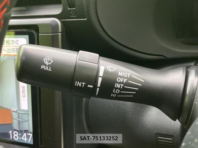 Toyota GR86 2025-05 8546937-16