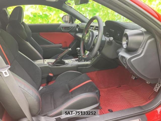 Toyota GR86 2025-05 8546937-3