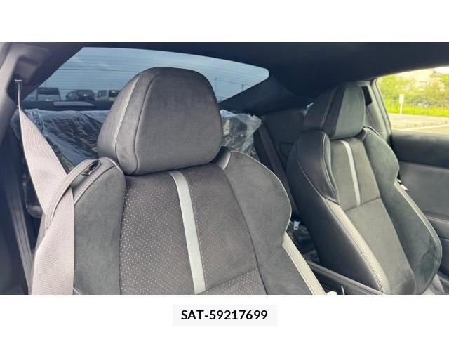 Toyota GR86 2024-10 8548937-7