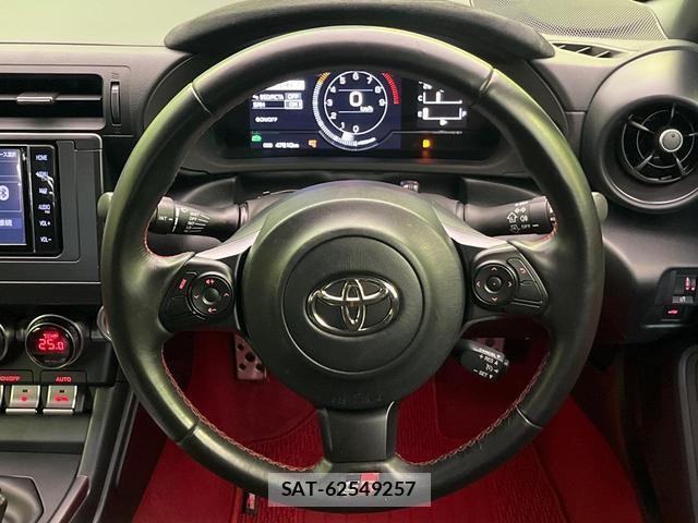 Toyota GR86 2022-01 8549211-9