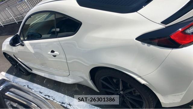 Toyota GR86 2022-06 8550396-10