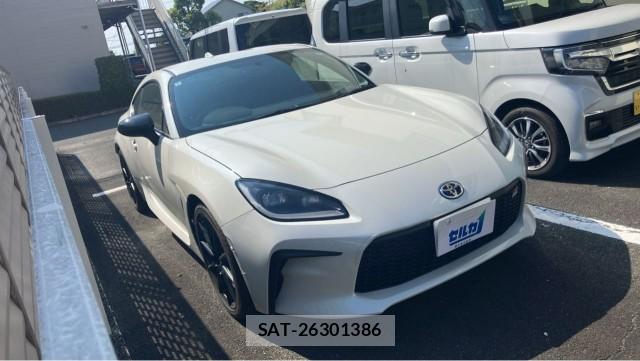 Toyota GR86 2022-06 8550396-11