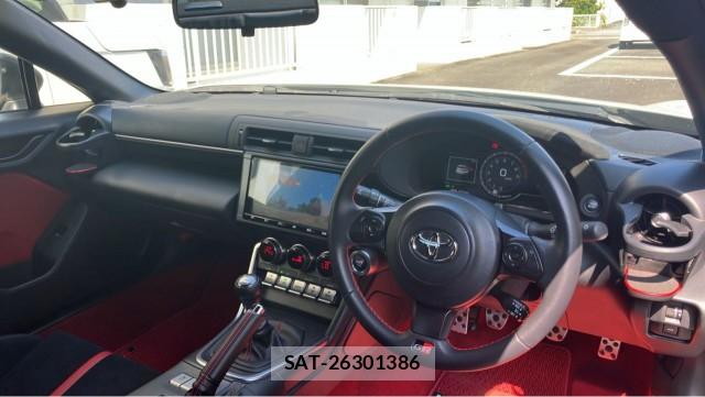 Toyota GR86 2022-06 8550396-2