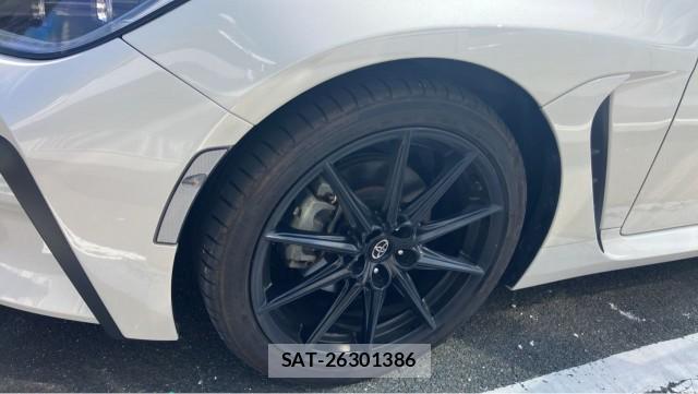 Toyota GR86 2022-06 8550396-8