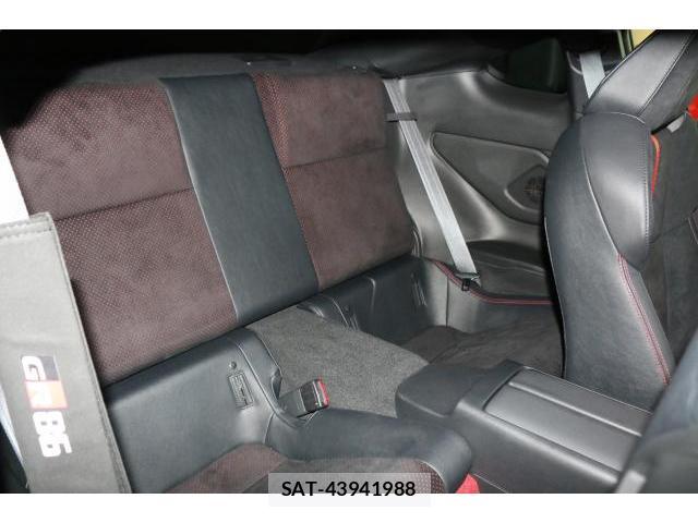Toyota GR86 2024-03 8551425-6