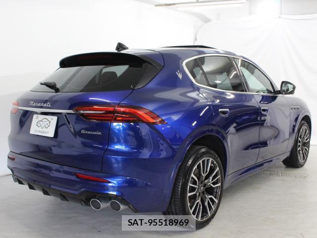 Maserati Grecale 2024-05 8548730-8