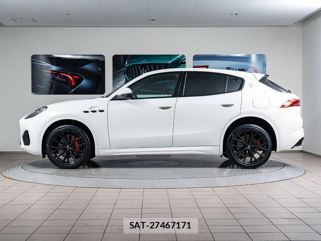 Maserati Grecale 2024-07 8550038-16