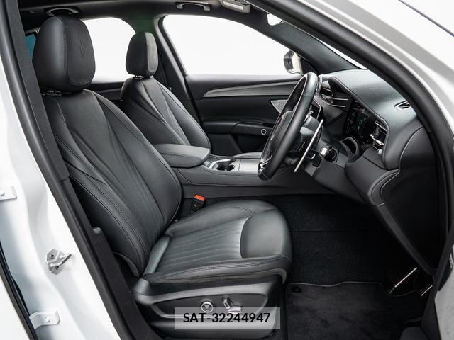 Maserati Grecale 2024-02 8550041-10