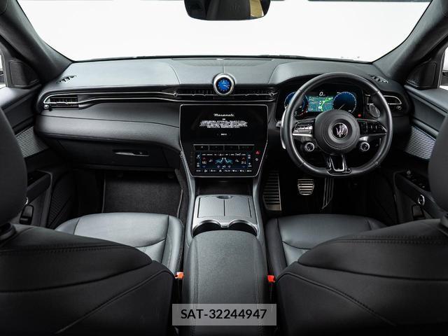 Maserati Grecale 2024-02 8550041-3