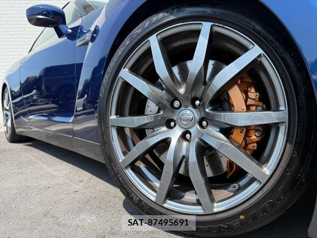 Nissan GT-R 2012-09 8545833-14