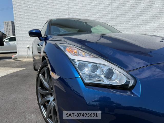 Nissan GT-R 2012-09 8545833-19