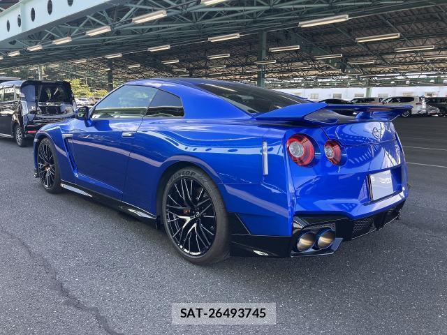 Nissan GT-R 2024-08 8547639-1