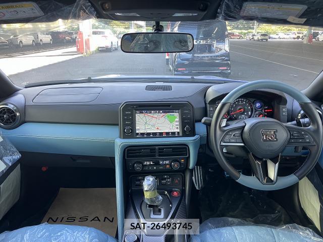 Nissan GT-R 2024-08 8547639-2