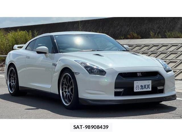 Nissan GT-R 2009 8548885-12