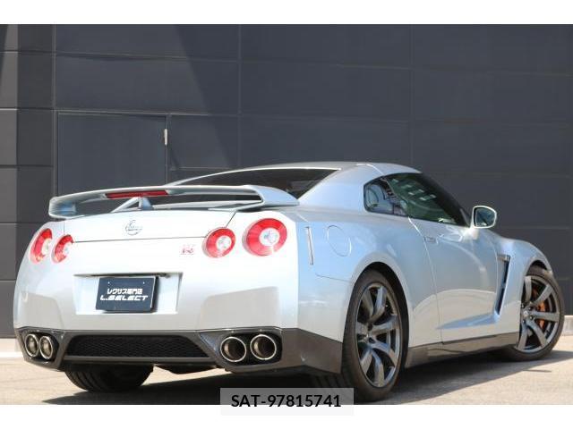 Nissan GT-R 2008-05 8549655-1