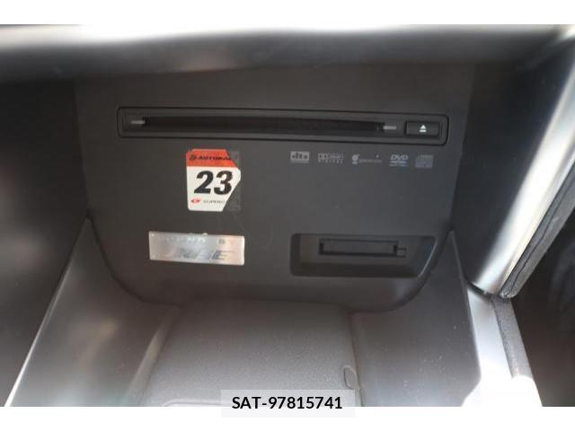 Nissan GT-R 2008-05 8549655-11