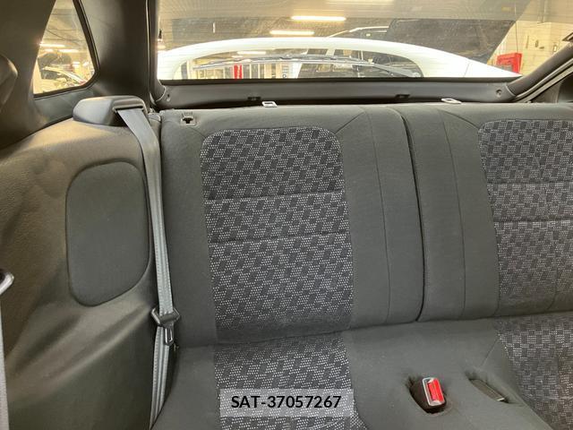 Mitsubishi GTO 1997-01 8550626-19